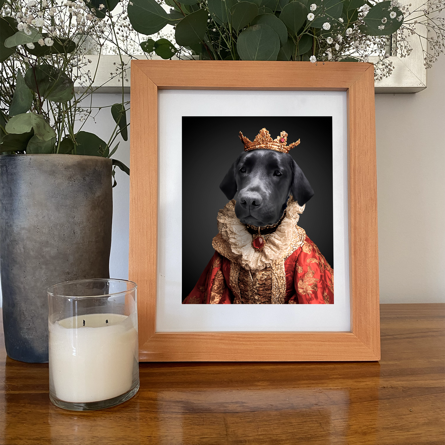 Your Majesty - Marco de Madera